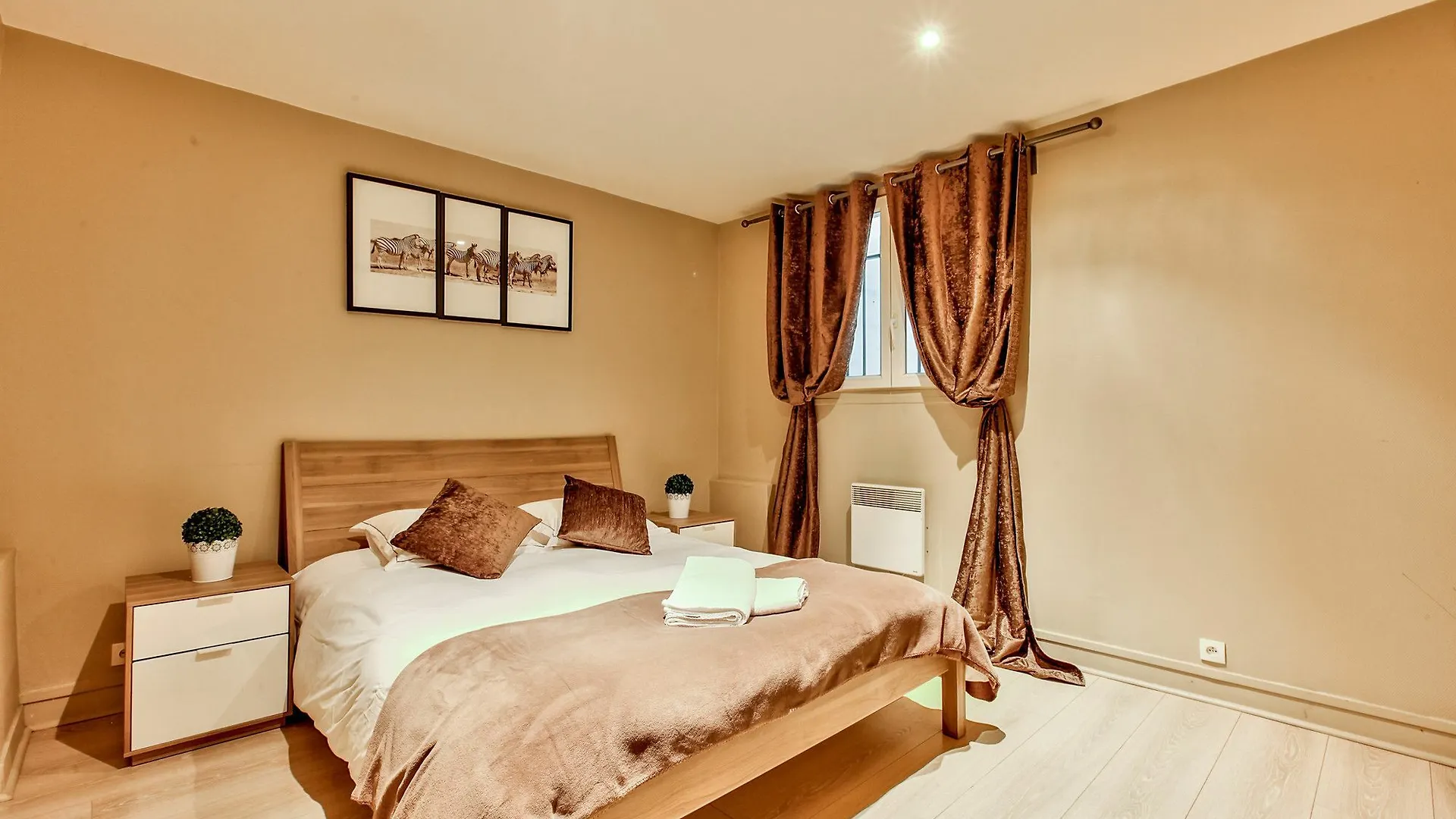 06 Design Flat Grand Boulevards Paris 0*,